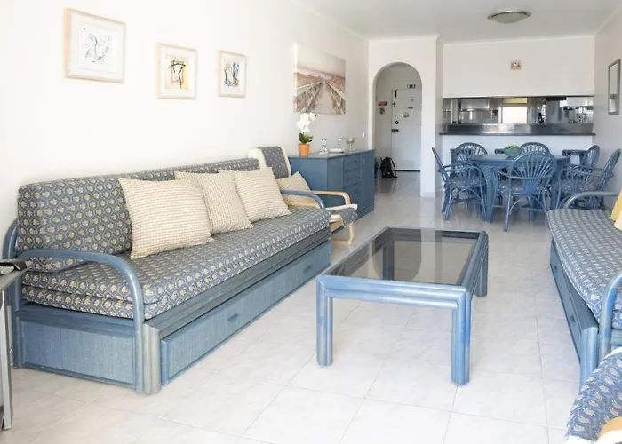 아파트 Palmeira Gale - Wifi - Pool - Lux - By Bedzy 알부페이라