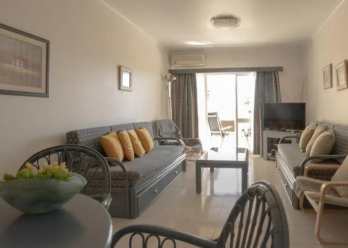 아파트 Palmeira Gale - Wifi - Pool - Lux - By Bedzy 알부페이라